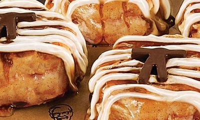 KFC Cinnabon Dessert Biscuits