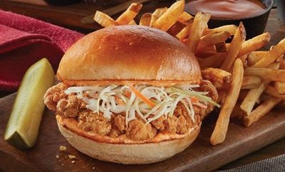 Crispy Chicken Sandwich at Swiss Chalet