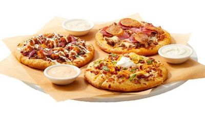 Hockey Nights are BACK! at Boston Pizza